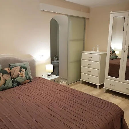 Santa Maria Casa Nostra בית הארחה