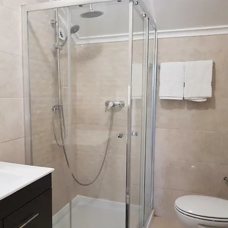 Santa Maria Casa Nostra Синтра